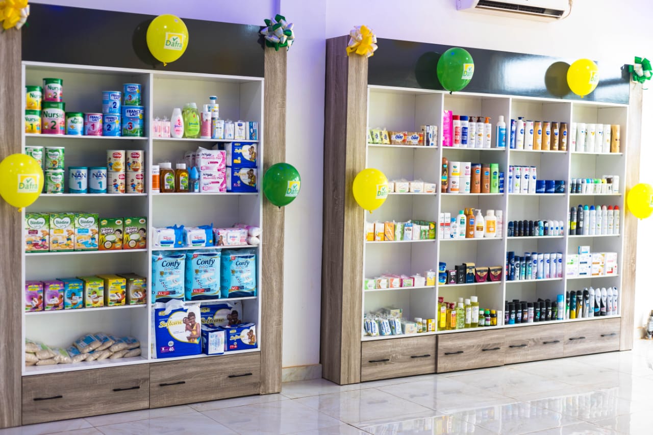 PHARMACIE  YOTO
